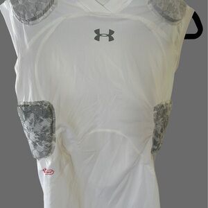 Under Armour White padded Sports Shirt with Gray Camo Accents